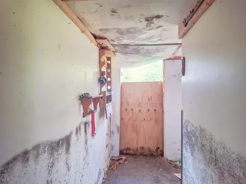 Entry Way - 8012 E Gladwin, Gladwin, MI 48624 photo 1 of 1