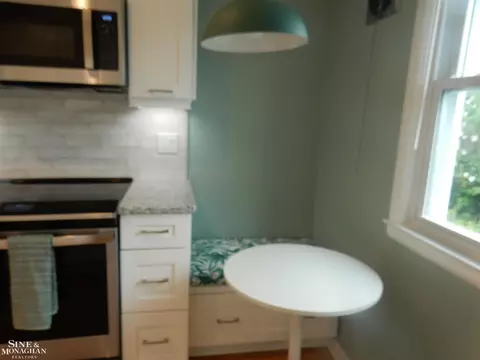 Kitchen - 1205 Aline, Grosse Pointe Woods, MI 48236 photo 3 of 3