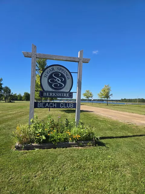 Salisbury, Gladwin, MI 48624 photo 2