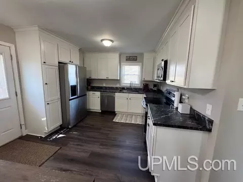 Kitchen - 1812 S 22nd, Escanaba, MI 49829 photo 3 of 3