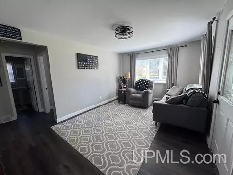 Living - 1812 S 22nd, Escanaba, MI 49829 photo 2 of 2