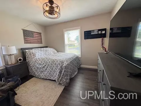 Bedroom - 1812 S 22nd, Escanaba, MI 49829 photo 2 of 2