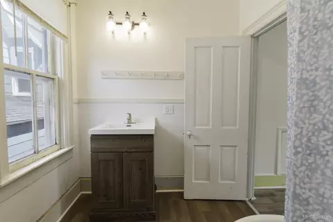 Bath - 416 N N Lk, Ishpeming, MI 49849 photo 2 of 4