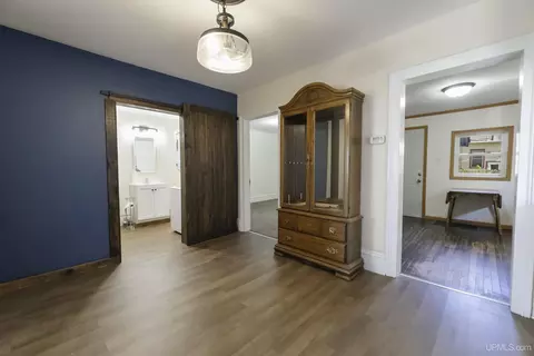 Entry Way - 416 N N Lk, Ishpeming, MI 49849 photo 1 of 1