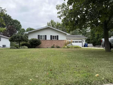 5059 Weiss, Saginaw, MI 48603