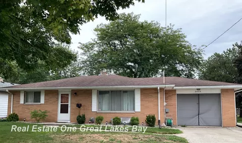 2426 Whitemore, Saginaw, MI 48602