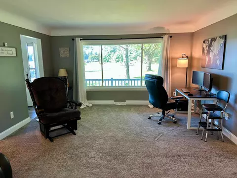 Living - 12985 Gratiot, Hemlock, MI 48626 photo 2 of 3