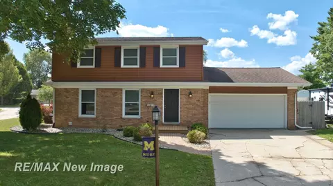 4121 Mackinaw, Saginaw, MI 48602