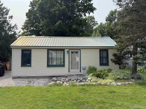 5215 Rock Riv, Chatham, MI 49816