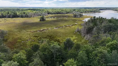 Tee Lake, Gulliver, MI 49840