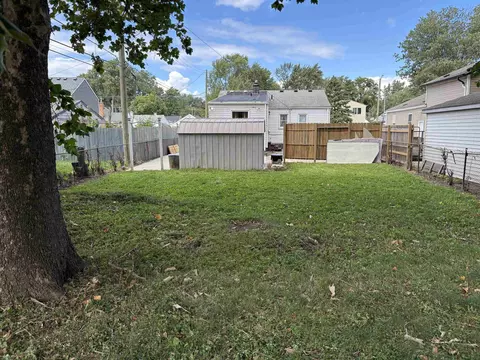 Exterior - 8628 Chapp, Warren, MI 48089 photo 7 of 13