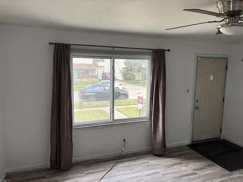 Living - 8628 Chapp, Warren, MI 48089 photo 2 of 2