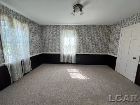 1010 W W Vly, Adrian, MI 49221 photo 27