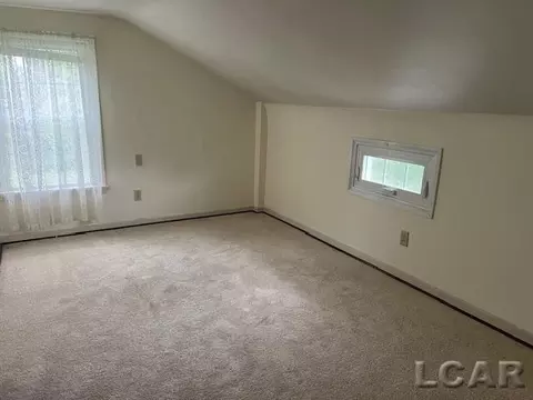 1010 W W Vly, Adrian, MI 49221 photo 13