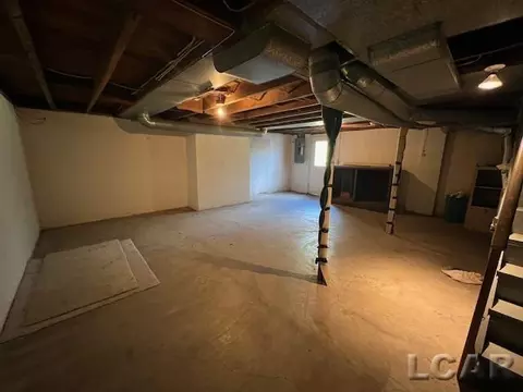 1010 W W Vly, Adrian, MI 49221 photo 39