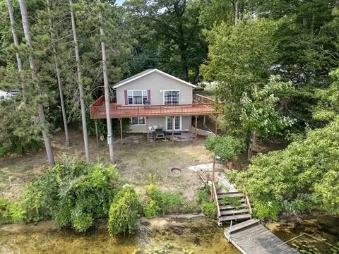1986 S Hillcrest, Lake, MI 48632