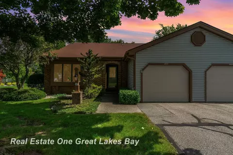 4817 Appletree, Bay City, MI 48706