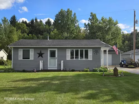 16805 Ederer, Hemlock, MI 48626