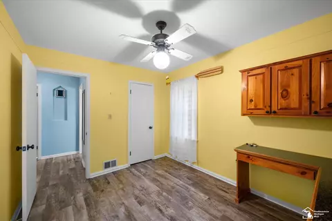 Bedroom - 5400 Vineyard, Monroe, MI 48161 photo 3 of 5