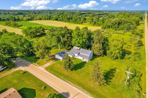 View/Area - 1504 S State, Applegate, MI 48401 photo 6 of 14