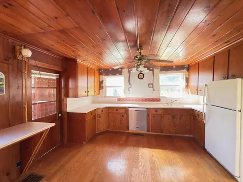 Kitchen - 1504 S State, Applegate, MI 48401 photo 1 of 3