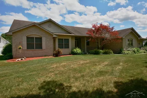 104 Slatestone, Saginaw, MI 48603
