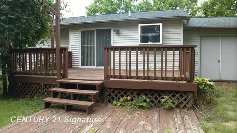 Exterior - 824 Gerald, Flushing, MI 48433 photo 3 of 7