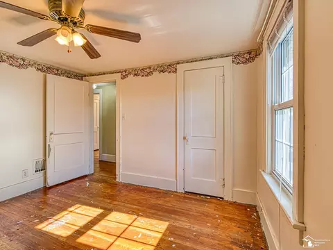 Bedroom - 608 Scottwood, Monroe, MI 48162 photo 2 of 5