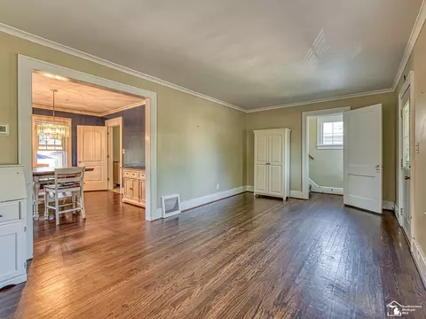 Living - 608 Scottwood, Monroe, MI 48162 photo 4 of 4