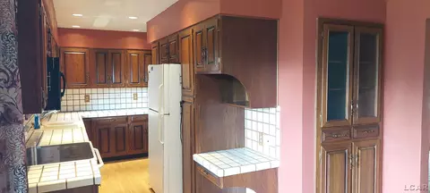 Kitchen - 9875 Stoddard, Adrian, MI 49221 photo 2 of 8