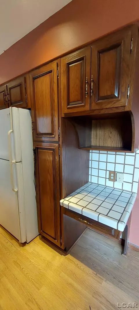 Kitchen - 9875 Stoddard, Adrian, MI 49221 photo 5 of 8