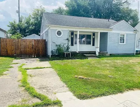 326 Burroughs, Flint, MI 48507