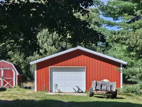 5749 Shabbona, Deckerville, MI 48427 photo 2