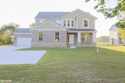 72180 Van Dyke, Bruce Township, MI 48065