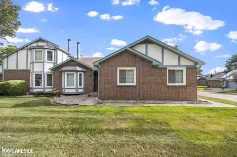 45606 Bristol Bay, Macomb, MI 48044