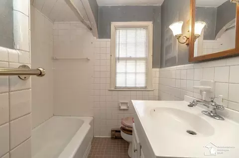 Bath - 1438 North, Samaria, MI 48177 photo 1 of 1