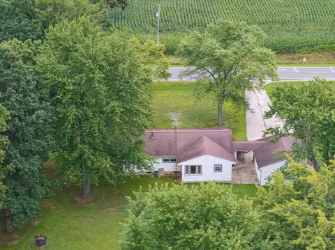 View/Area - 6002 S State, Bancroft, MI 48414 photo 1 of 10