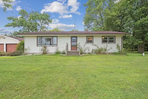 Exterior - 6002 S State, Bancroft, MI 48414 photo 4 of 13