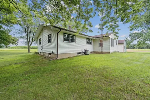 Exterior - 6002 S State, Bancroft, MI 48414 photo 9 of 13