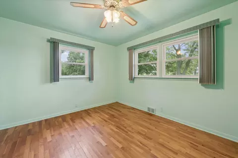 Bedroom - 6002 S State, Bancroft, MI 48414 photo 2 of 7