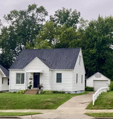 1147 NE Diamond, Grand Rapids, MI 49503