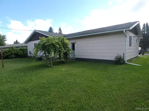 1 Cedar, White Pine, MI 49971 photo 3