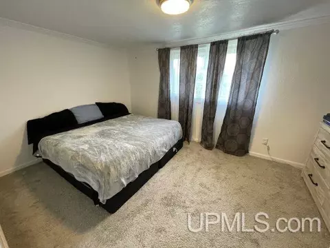 Bedroom - 623 E, Iron Mountain, MI 49801 photo 2 of 4