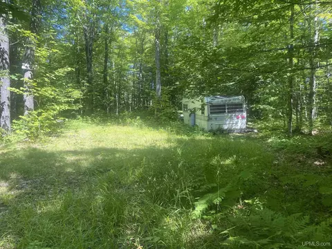 tbd M26, Toivola, MI 49965