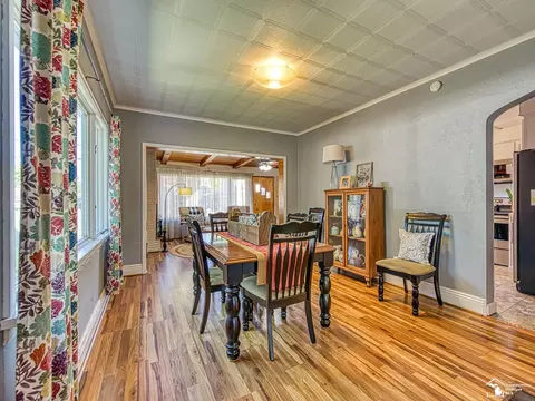 Dining - 139 N Macomb, Monroe, MI 48162 photo 3 of 4