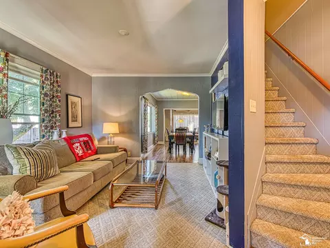 Living - 139 N Macomb, Monroe, MI 48162 photo 4 of 5