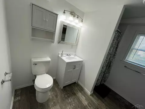 Bath - 825 E Broad, Chesaning, MI 48616 photo 3 of 3