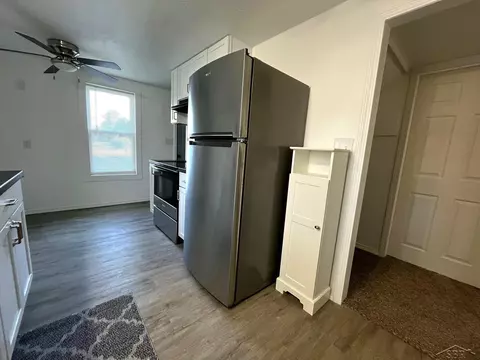 Kitchen - 825 E Broad, Chesaning, MI 48616 photo 2 of 3