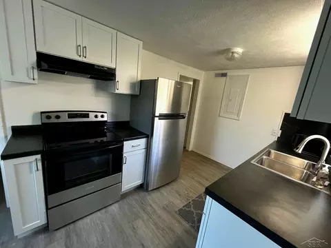 Kitchen - 825 E Broad, Chesaning, MI 48616 photo 1 of 3