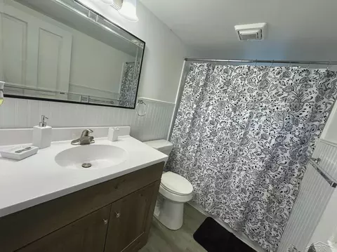 Bath - 825 E Broad, Chesaning, MI 48616 photo 1 of 3